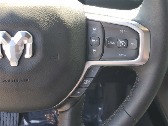 2025 RAM 1500 Big Horn Crew Cab 4x4 5'7' Box