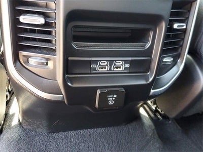 2025 RAM 1500 Big Horn Crew Cab 4x4 5'7' Box