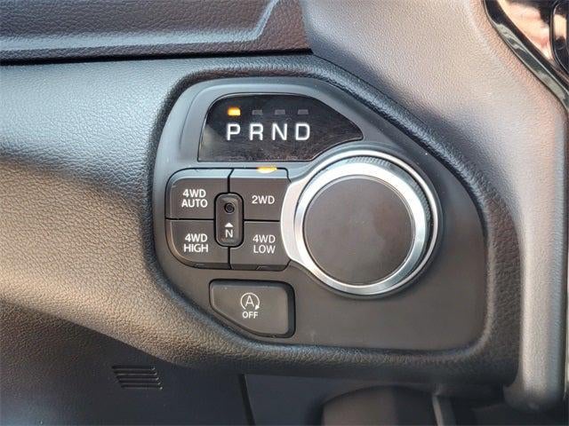 2025 RAM 1500 Big Horn Crew Cab 4x4 5'7' Box