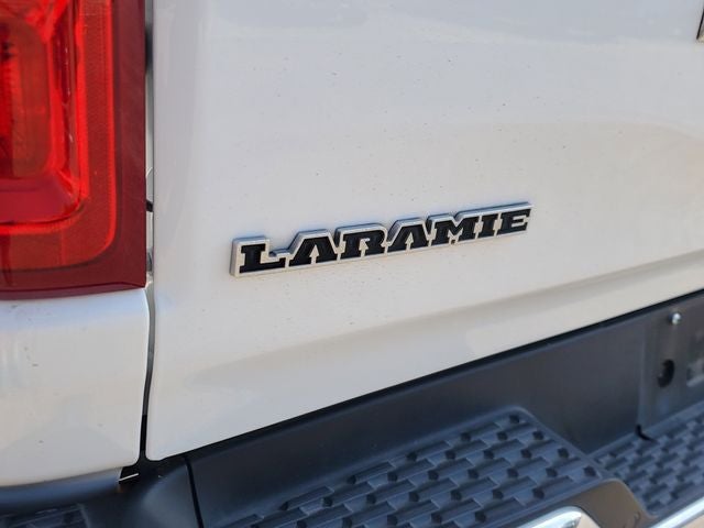 2025 RAM 1500 Laramie Crew Cab 4x4 5'7' Box