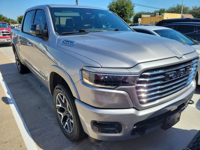 2025 RAM 1500 Laramie Crew Cab 4x4 5'7' Box