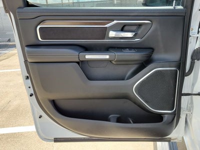 2021 RAM 1500 Laramie Crew Cab 4x4 5'7' Box