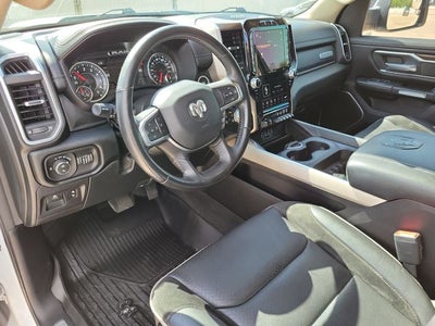 2021 RAM 1500 Laramie Crew Cab 4x4 5'7' Box