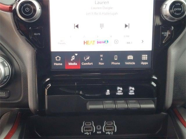 2025 RAM 1500 Rebel Crew Cab 4x4 5'7' Box