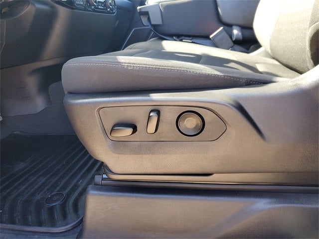 2025 Chevrolet Silverado 2500HD 4WD Crew Cab Standard Bed LT