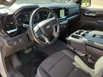 2025 Chevrolet Silverado 1500 4WD Crew Cab Standard Bed LT