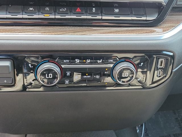 2026 Chevrolet Silverado 1500 4WD Crew Cab Short Bed RST