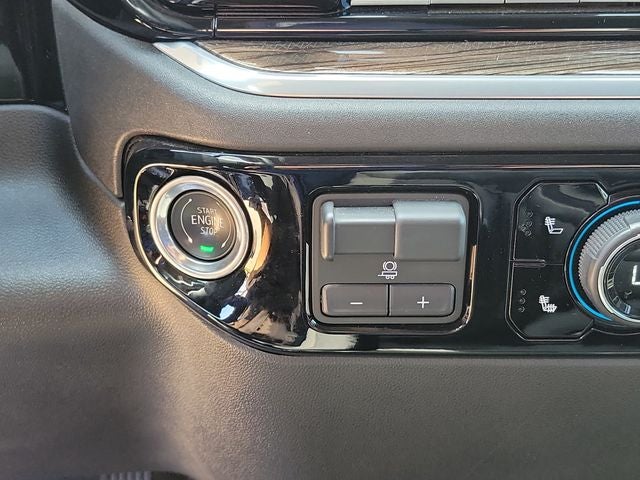 2026 Chevrolet Silverado 1500 4WD Crew Cab Short Bed RST