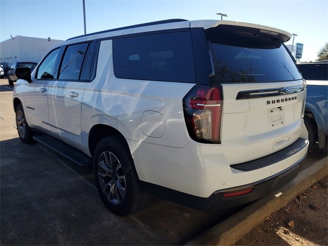 2022 Chevrolet Suburban 4WD Z71