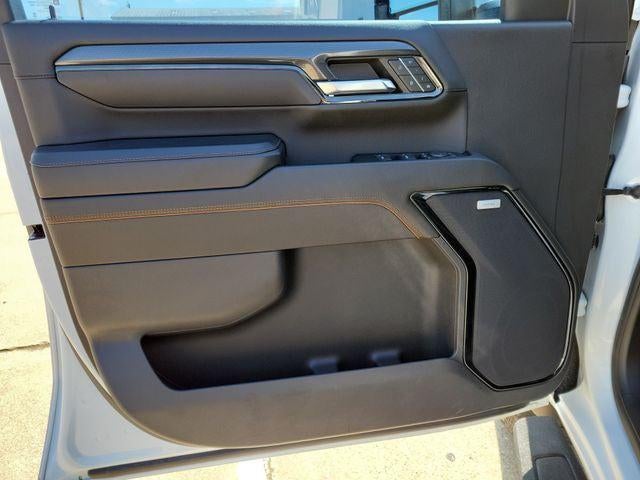 2024 GMC Sierra 2500HD 4WD Crew Cab Standard Bed AT4