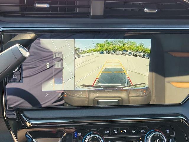 2024 GMC Sierra 2500HD 4WD Crew Cab Standard Bed AT4