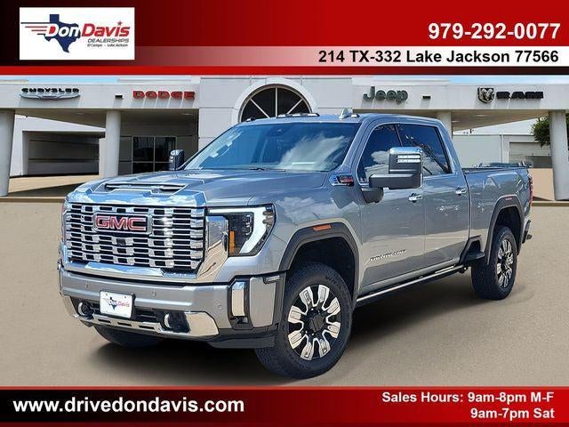 2024 GMC Sierra 2500HD 4WD Crew Cab Standard Bed Denali