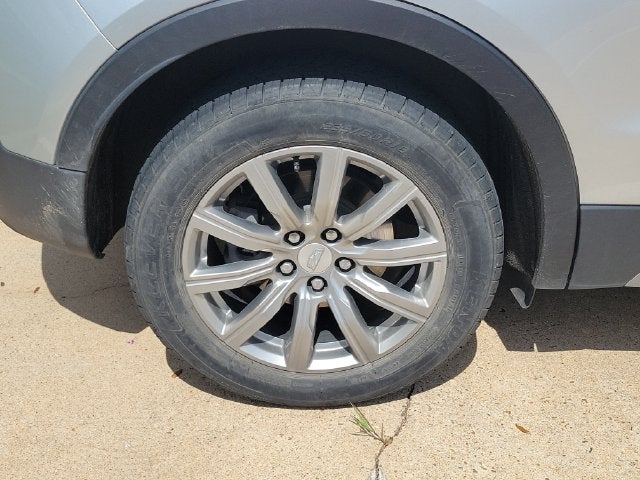 2021 Cadillac XT4 FWD Premium Luxury