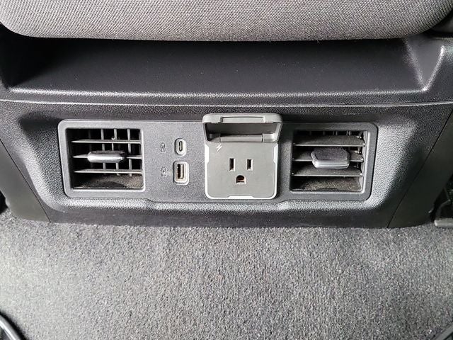 2025 Chevrolet Silverado 2500HD 4WD Crew Cab Standard Bed LT