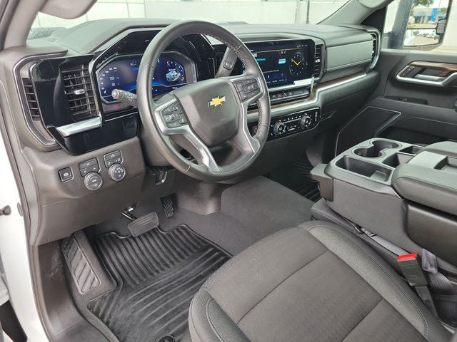2025 Chevrolet Silverado 2500HD 4WD Crew Cab Standard Bed LT