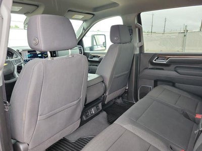 2025 Chevrolet Silverado 2500HD 4WD Crew Cab Standard Bed LT