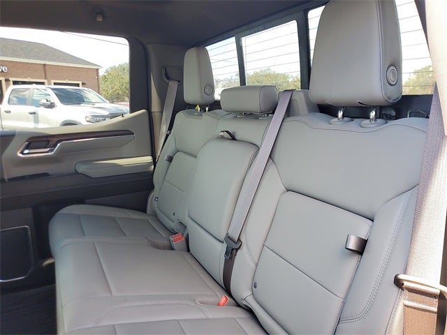 2023 GMC Sierra 1500 2WD Crew Cab Short Box SLT