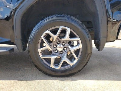 2023 GMC Sierra 1500 2WD Crew Cab Short Box SLT