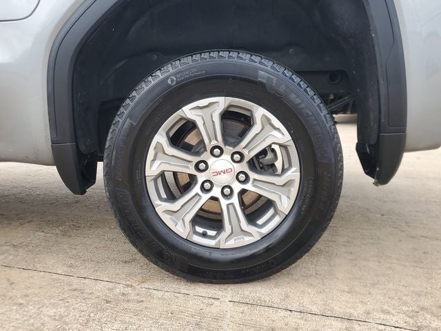 2025 GMC Sierra 1500 4WD Crew Cab Short Box SLT