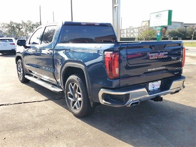 2022 GMC Sierra 1500 4WD Crew Cab Short Box SLT