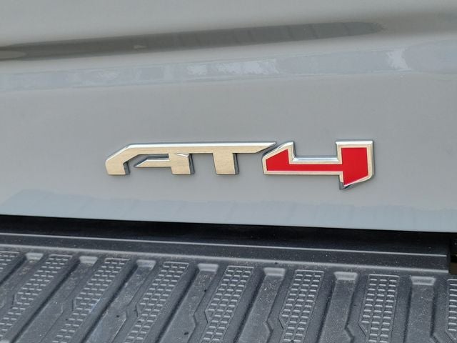 2024 GMC Sierra 1500 4WD Crew Cab Short Box AT4