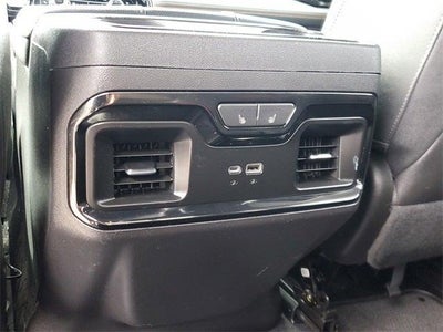 2022 GMC Sierra 1500 4WD Crew Cab Short Box AT4