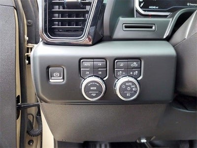 2022 GMC Sierra 1500 4WD Crew Cab Short Box AT4
