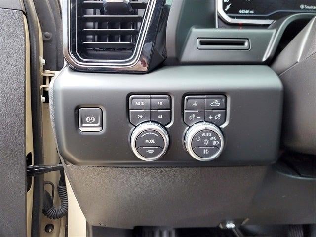 2022 GMC Sierra 1500 4WD Crew Cab Short Box AT4