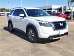 2025 Nissan Pathfinder SL FWD