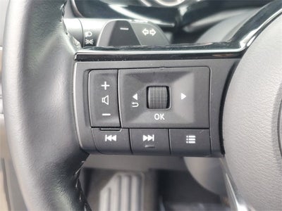 2025 Nissan Pathfinder SL FWD