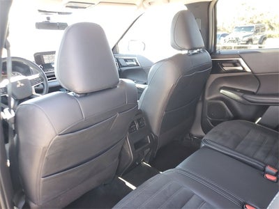 2024 Mitsubishi Outlander Base