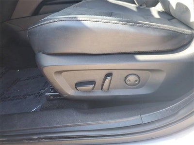 2024 Mitsubishi Outlander Base