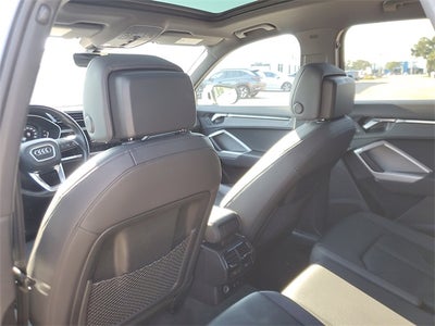 2024 Audi Q3 Premium 45 TFSI S line quattro Tiptronic