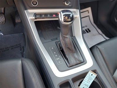 2024 Audi Q3 Premium 45 TFSI S line quattro Tiptronic