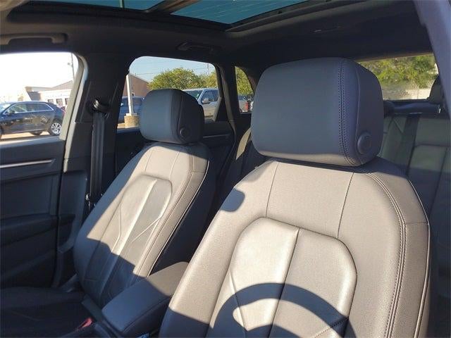 2024 Audi Q3 Premium 45 TFSI S line quattro Tiptronic