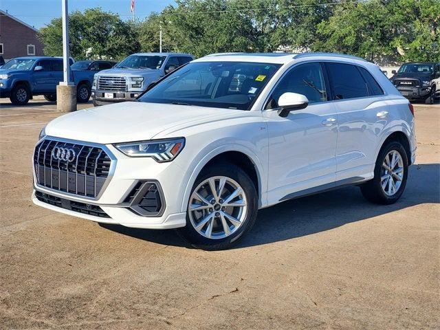 2024 Audi Q3 Premium 45 TFSI S line quattro Tiptronic