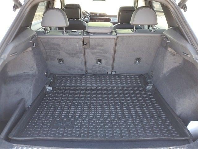 2024 Audi Q3 Premium 45 TFSI S line quattro Tiptronic